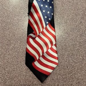 SAVILE Row 100% silk Patriotic Stars and Stripes Tie